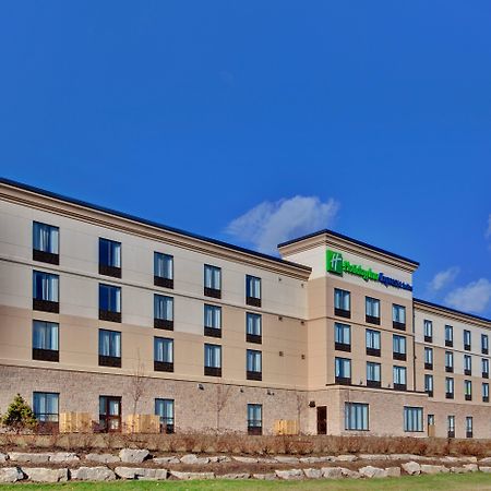 Holiday Inn Express Hotel & Suites Brockville By Ihg Eksteriør billede
