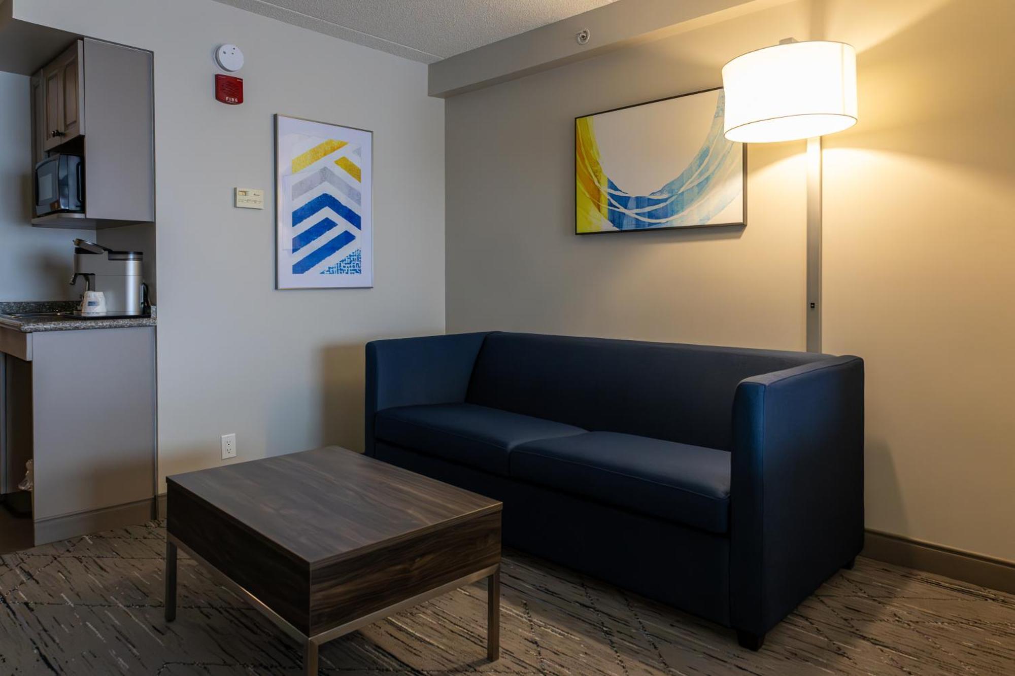 Holiday Inn Express Hotel & Suites Brockville By Ihg Eksteriør billede