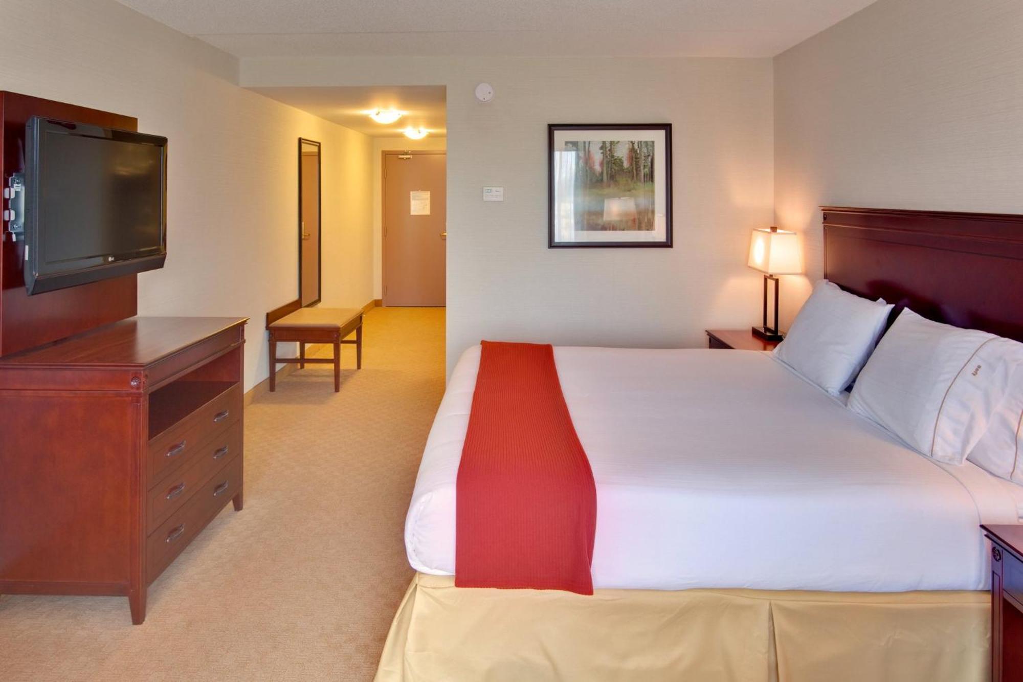 Holiday Inn Express Hotel & Suites Brockville By Ihg Eksteriør billede