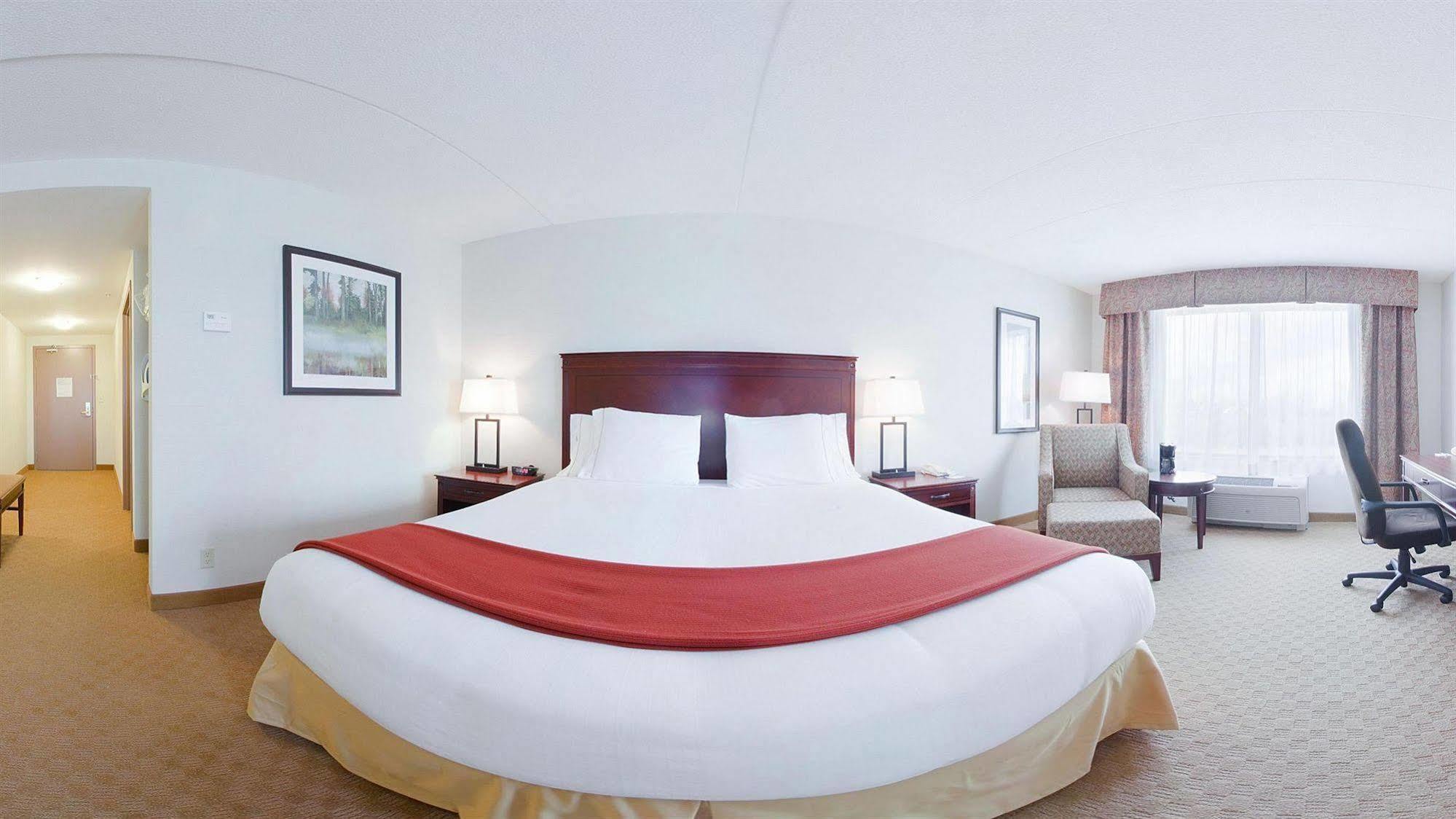 Holiday Inn Express Hotel & Suites Brockville By Ihg Eksteriør billede